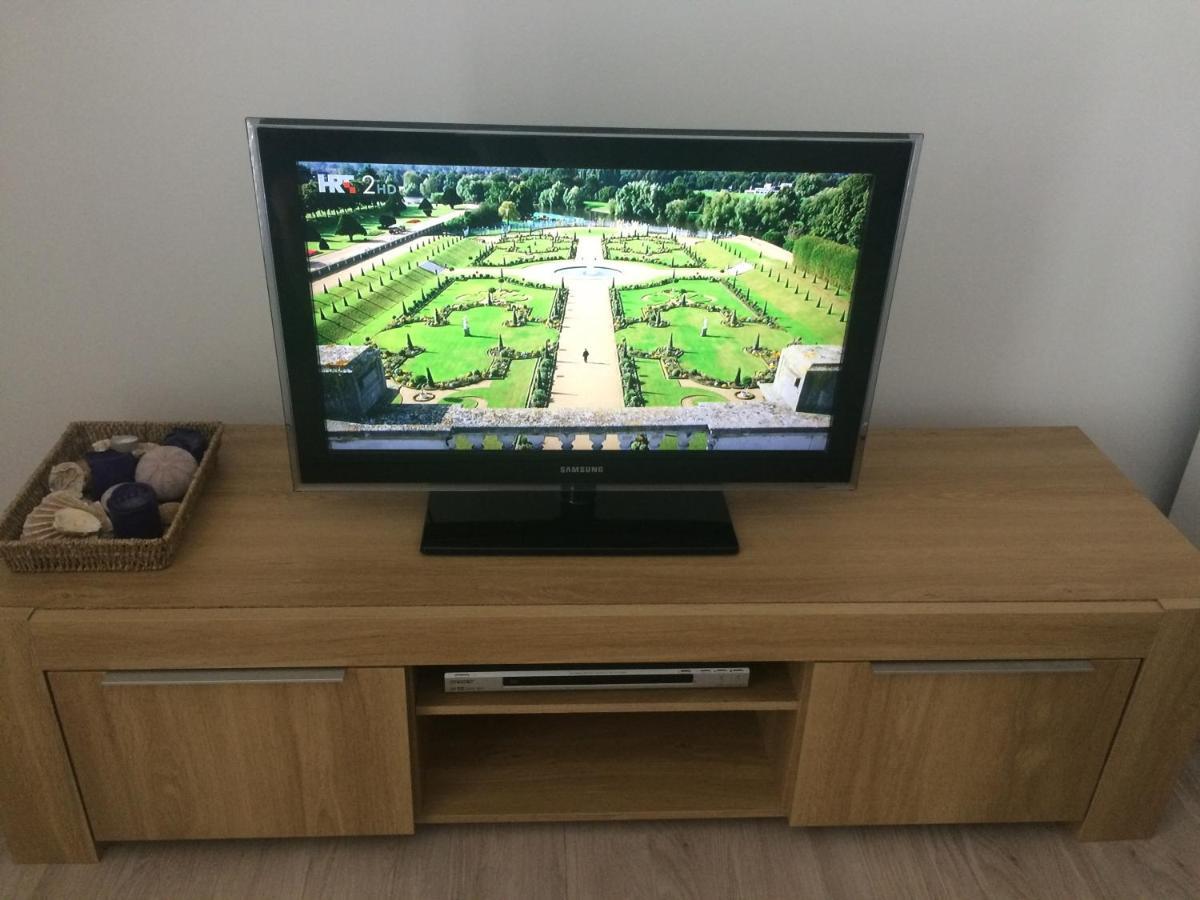Apartment 策萨利卡 外观 照片